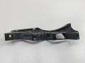 кронштейн переднего бампера Volkswagen Passat B6 2005, 1.6 л., бензин, МКПП, синий, универсал, 3C0807890 - фото №2