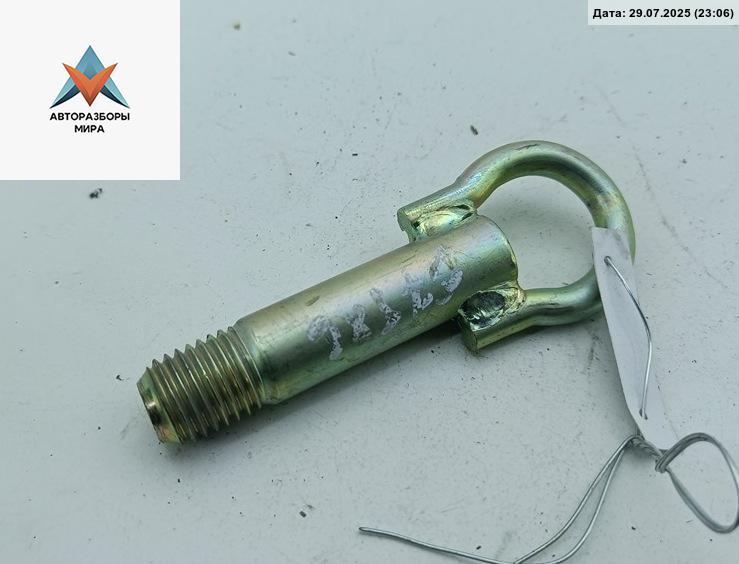 крюк буксировочный Mazda 6 GG 2003, 2.0 л., бензин, МКПП, серый, универсал - фото №1