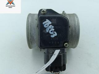 Расходомер (измеритель потока воздуха) Opel Vectra C 2003, 2.2 л., бензин, МКПП, серый, хетчбэк 5 дв., 12569224