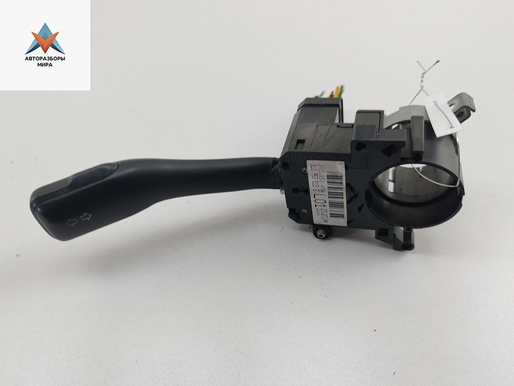 переключатель поворотов Volkswagen Passat B5 1999, 1.9 л., дизель, МКПП, синий, седан, 8L0953513G - фото №1