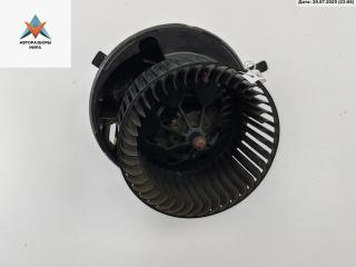 моторчик печки Skoda Octavia mk2 (A5 1Z) 2004, 2.0 л., дизель, МКПП, серый, хетчбэк 5 дв., 983323