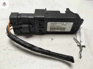 блок управления стеклоподъемниками Renault Modus 1 поколение 2005, 1.6 л., бензин, МКПП, синий, хетчбэк 5 дв., 4407760