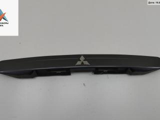 накладка подсветки номера Mitsubishi Space Star 1 поколение [рестайлинг] 2003, 1.6 л., бензин, МКПП, серый, минивэн, MR245529