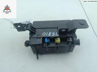 блок предохранителей Kia Carnival VQ 2005, 2.9 л., дизель, МКПП, серый, минивэн