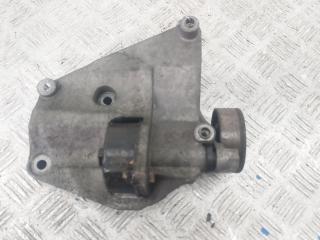 кронштейн компрессора кондиционера BMW 3 серия E46 2000, 2.0 л., дизель, МКПП, серый, седан, 64552247388, 2247388