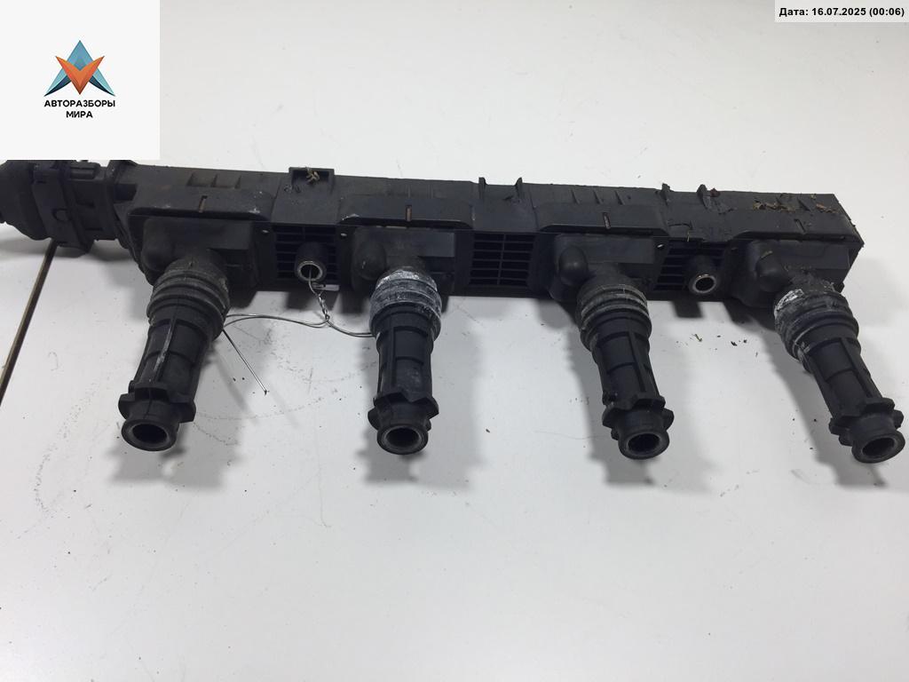 катушка зажигания Opel Astra G 2001, 1.2 л., бензин, МКПП, синий, хетчбэк 5 дв., 0221503015 - фото №1