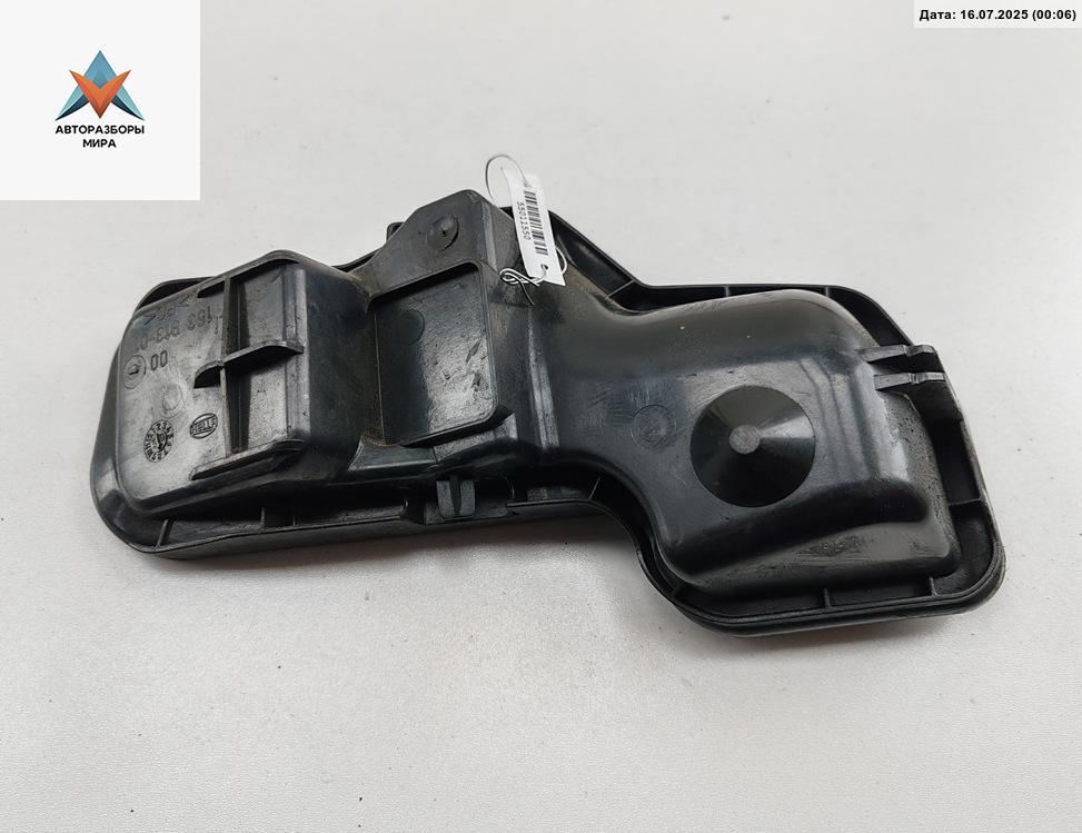 крышка фары Audi A6 4B/C5 1998, 2.4 л., бензин, АКПП, синий, универсал, 15381301 - фото №1