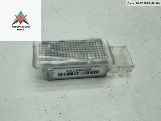 фонарь салона (плафон) Volkswagen Passat B6 2008, 1.4 л., бензин, МКПП, чёрный, универсал, 6L0947565