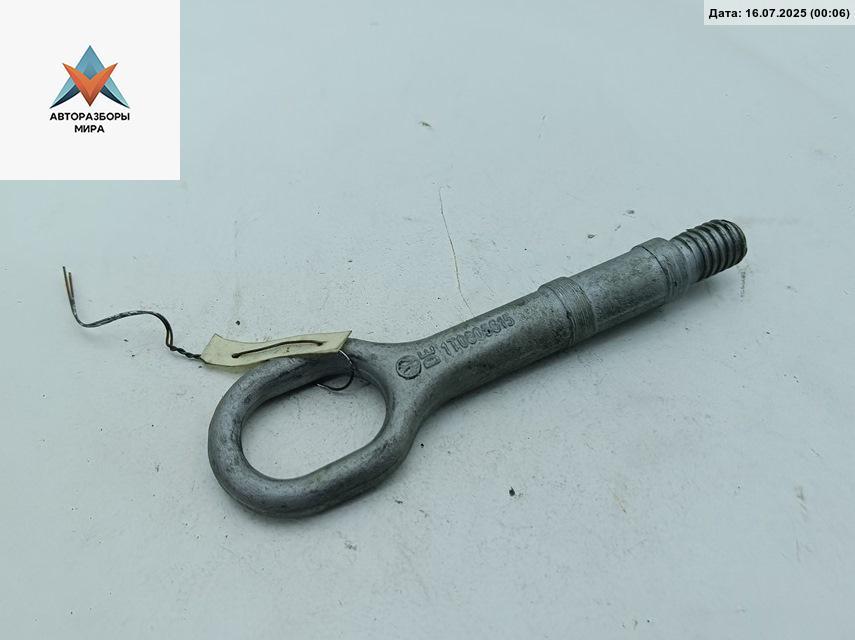 крюк буксировочный Volkswagen Touran 1 поколение 2004, 1.9 л., дизель, АКПП, красный, минивэн - фото №1