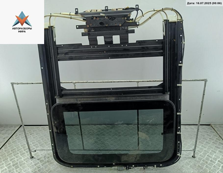 люк Volkswagen Phaeton 1 поколение 2003, 3.2 л., бензин, АКПП, чёрный, седан - фото №1