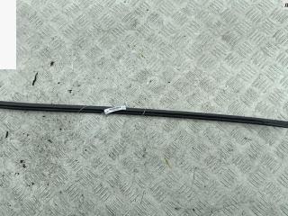 молдинг лобового стекла Volkswagen Passat B6 2005, 1.6 л., бензин, МКПП, синий, универсал, 3C0854328A