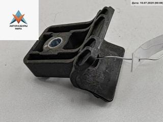 кронштейн радиатора Opel Astra J 2010, 1.6 л., бензин, МКПП, синий, хетчбэк 5 дв., 13250318