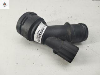 фланец (тройник) системы охлаждения Volkswagen Polo 4 поколение [рестайлинг] 2007, 1.2 л., бензин, МКПП, синий, хетчбэк 3 дв., 6Q0122291F