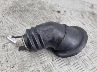 уплотнитель Volkswagen Golf-3 1995, 1.6 л., бензин, МКПП, чёрный, хетчбэк 5 дв., 1H1419823A