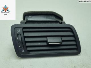 дефлектор обдува салона Volkswagen Passat B6 2005, 1.6 л., бензин, МКПП, синий, универсал, 3C1819702E