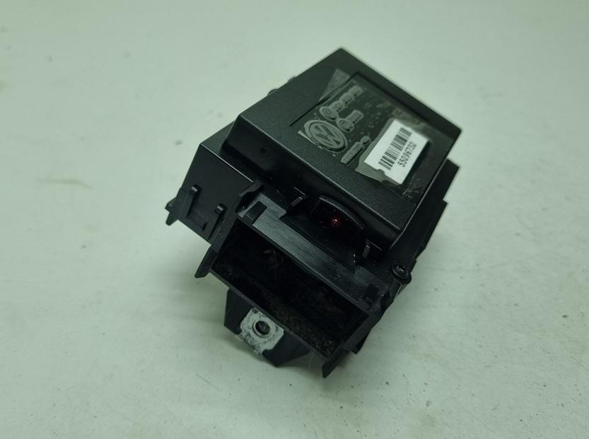 замок зажигания Volkswagen Passat B6 2005, 1.6 л., бензин, МКПП, синий, универсал, 3C0905843