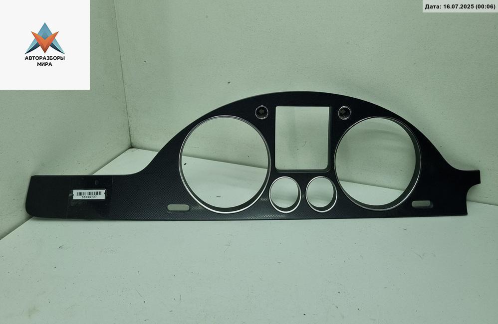 накладка на торпедо (консоль) Volkswagen Passat B6 2005, 1.6 л., бензин, МКПП, синий, универсал, 318370200 - фото №1