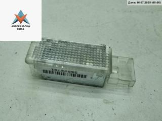 фонарь салона (плафон) Volkswagen Passat B6 2005, 1.6 л., бензин, МКПП, синий, универсал, 6L0947565