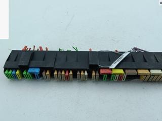 блок предохранителей BMW 5 серия E39 [рестайлинг] 2002, 2.5 л., бензин, МКПП, серый, седан