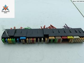 блок предохранителей BMW 5 серия E39 [рестайлинг] 2001, 2.2 л., бензин, МКПП, серый, седан, 8366570