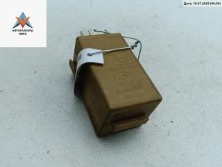 Реле стеклоочистителя (дворников) BMW 5 серия E39 [рестайлинг] 2001, 3.0 л., дизель, АКПП, синий, универсал, 8384505