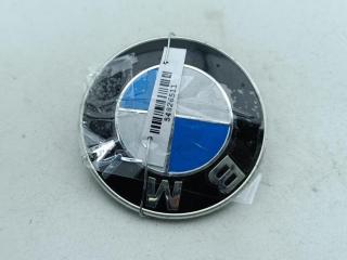 эмблема BMW 3 серия E90/E91/E92/E93 2007, 2.0 л., дизель, МКПП, чёрный, седан, 103334