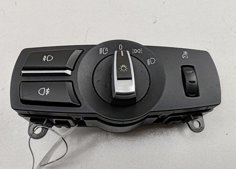 переключатель света BMW 5 F10/F11 2011, 2.0 л., дизель, МКПП, чёрный, универсал, 9192744