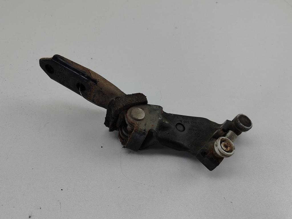 ролик двери сдвижной Volkswagen Caddy 2006, 1.9 л., дизель, МКПП, жёлтый, фургон, 2K0843336A