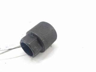 гайка BMW 3 серия E46 2000, 2.0 л., дизель, МКПП, серый, седан, 13522246819