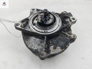 насос вакуумный Audi A4 B6 2002, 2.5 л., дизель, МКПП, синий, универсал, 057145100C