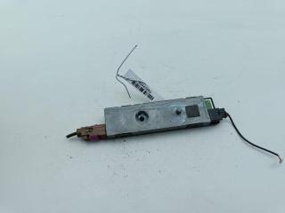 усилитель антенны Mercedes-Benz E-Класс W212/S212/C207/A207 [рестайлинг] 2014, 2.2 л., дизель, АКПП, жёлтый, универсал, 2128202289