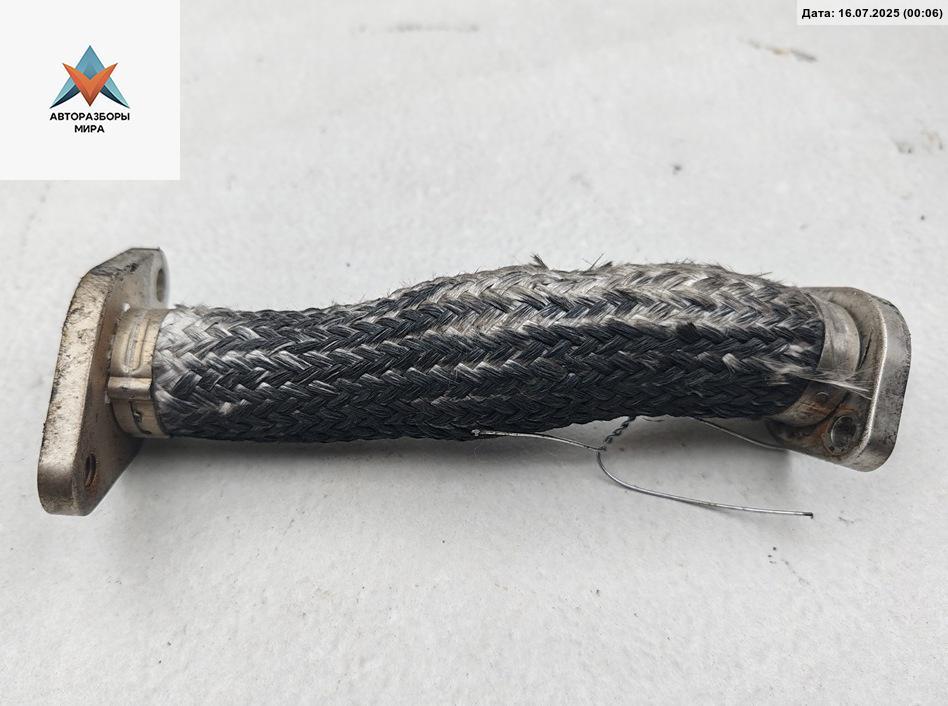 трубка системы рециркуляции EGR Audi A6 4B/C5 1999, 2.5 л., дизель, МКПП, серый, универсал - фото №1