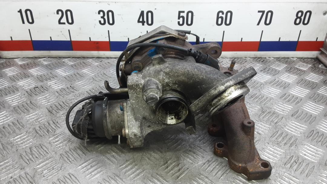 турбина Skoda Rapid 1 поколение 2014, 1.6 л., дизель, АКПП, хетчбэк 5 дв., 03L253056R - фото №1