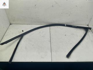 уплотнитель двери Volkswagen Passat B5 1998, 1.8 л., бензин, МКПП, красный, универсал