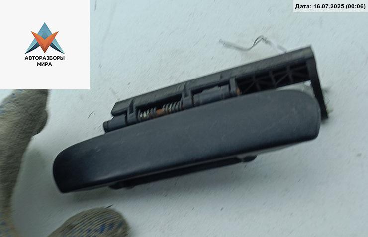 ручка наружная передняя левая Citroen Xsara Picasso 1 поколение 2002, 1.8 л., бензин, МКПП, серый, минивэн, 9633343677 - фото №1