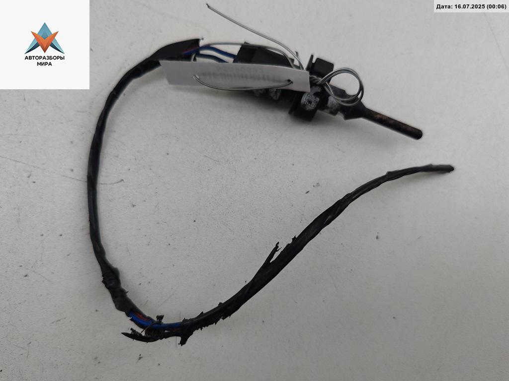 датчик температуры BMW 5 серия E39 1999, 2.0 л., бензин, МКПП, синий, седан, 8360625 - фото №1