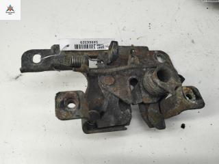 замок капота Skoda Fabia 1 поколение (6Y) [рестайлинг] 2006, 1.2 л., бензин, МКПП, красный, универсал