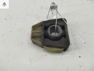 кронштейн радиатора Volkswagen Polo 4 поколение [рестайлинг] 2007, 1.2 л., бензин, МКПП, синий, хетчбэк 3 дв.