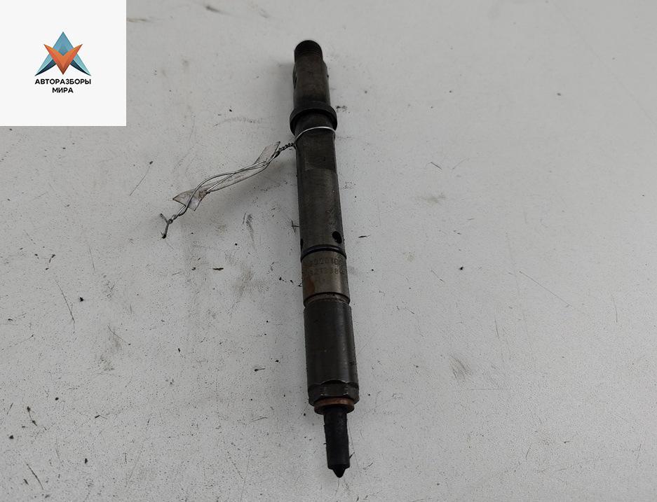 форсунка Audi A6 4B/C5 2000, 2.5 л., дизель, МКПП, серый, универсал, 059130201D - фото №1