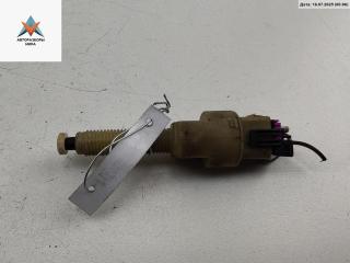 Датчик (включатель) стоп-сигнала Audi A6 4B/C5 1999, 2.4 л., бензин, МКПП, серый, седан, 4A0945515