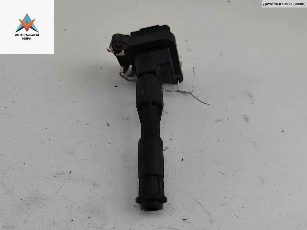 катушка зажигания BMW 3 серия E46 1999, 2.0 л., бензин, МКПП, красный, седан, 1703227 - фото №1