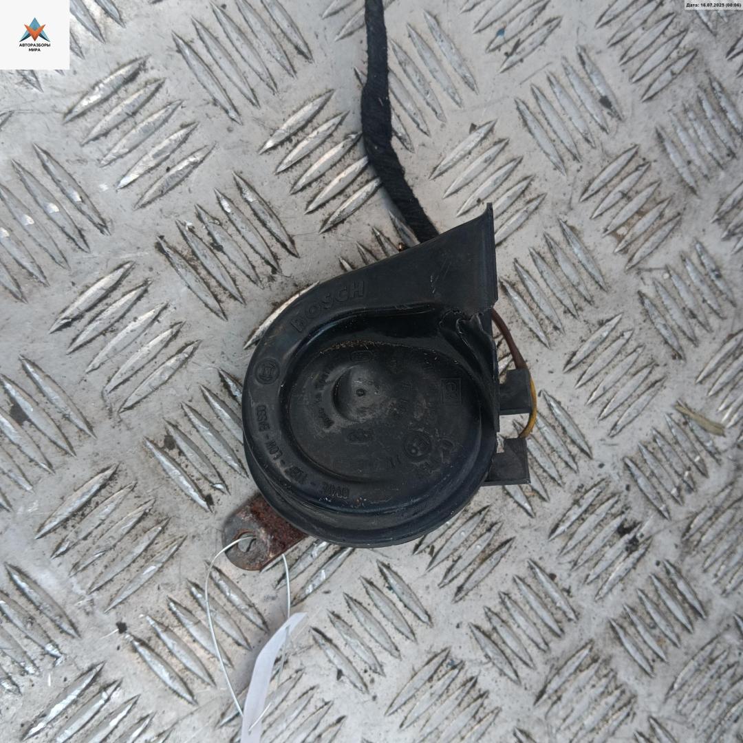 сигнал (клаксон) Mercedes-Benz A-Класс W169 2005, 2.0 л., бензин, АКПП, красный, хетчбэк 5 дв., 011157 - фото №1