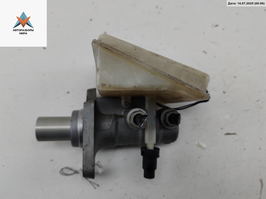 цилиндр тормозной главный Ford S-Max 1 поколение 2008, 2.0 л., дизель, АКПП, серый, минивэн - фото №1