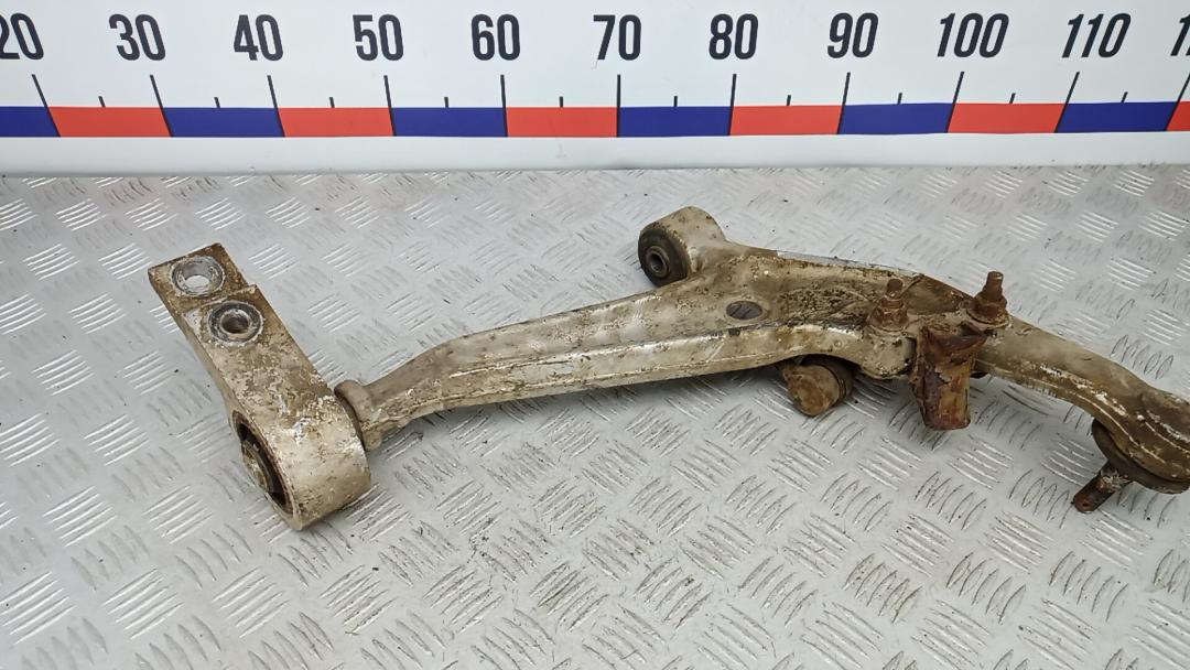 рычаг передний левый Nissan X-Trail T30 2002, 2.2 л., дизель, МКПП, внедорожник 5 дв., 545018H310 - фото №1