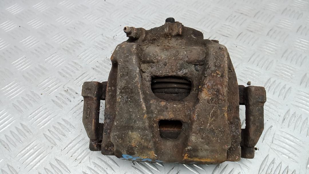 суппорт передний правый Volkswagen Tiguan 1 поколение 2009, 2.0 л., дизель, МКПП, внедорожник 5 дв., 5N0615124 - фото №1