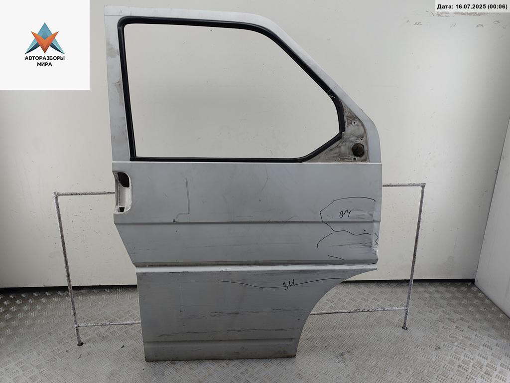 дверь сдвижная Volkswagen Transporter T4 1995, белый, микроавтобус - фото №1