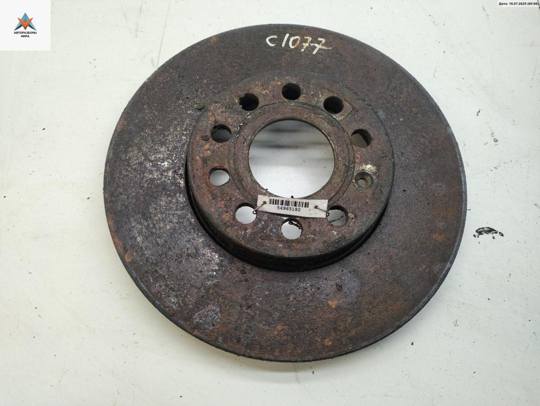 диск тормозной передний Volkswagen Golf 5 поколение 2004, 1.4 л., бензин, МКПП, серый, хетчбэк 5 дв. - фото №1