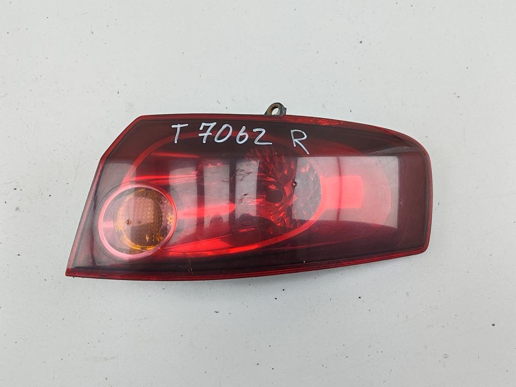 фонарь задний правый Fiat Croma II 2005, 1.9 л., дизель, АКПП, серый, универсал, 0027490207
