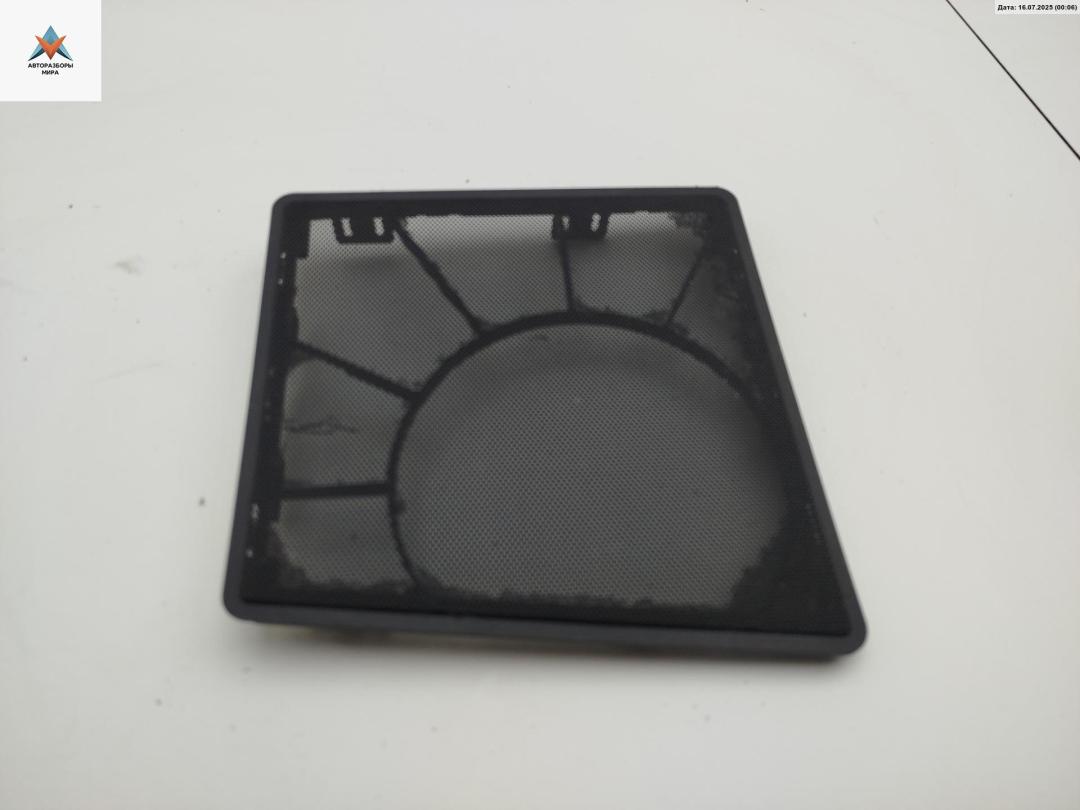 Сетка (решетка) динамика BMW 5 серия E34 1989, 2.4 л., дизель, МКПП, серый, седан - фото №1