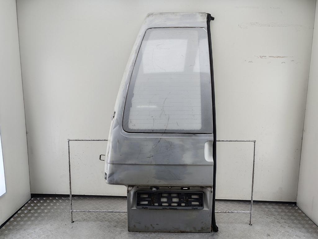 дверь задняя распашная левая Volkswagen Transporter T4 1995, 2.4 л., дизель, МКПП, белый, микроавтобус